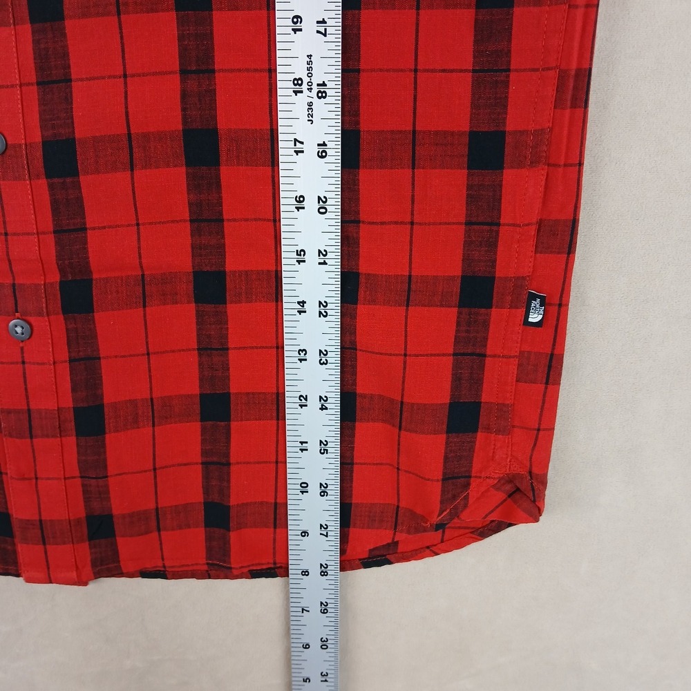 The North Face Medium Mens Shirt‎ 20x27 Button Up Short Sleeve Fits A Small - Picture 9 of 15